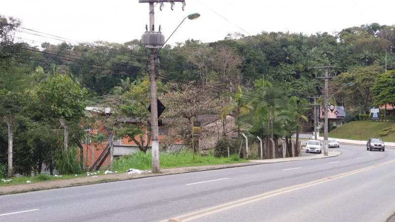 Terreno comercial bairro Do Salto, frente corredor de serviço