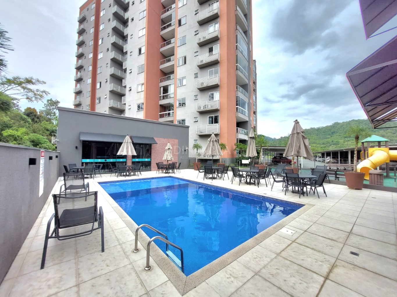 Apartamento na Itoupava Central, Apartamento mobiliado, Apartamento 2 quartos, vaga privativa, último andar, com piscina, infraestrutura completa, na dinamica sul, a imobiliária presente nas suas conquistas.